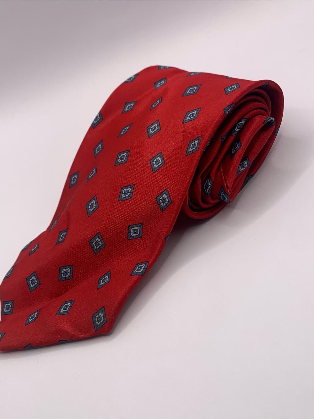 Classic Red Tie with Navy Geometric Medallions business or interview wedding 094